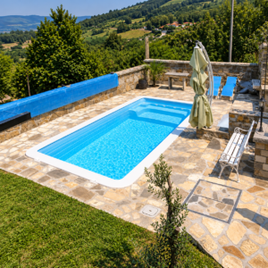 Piscina modello 21 in vetroresina – 6,00 × 2,98 m